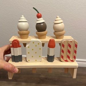 Hearth and Hand ice cream set